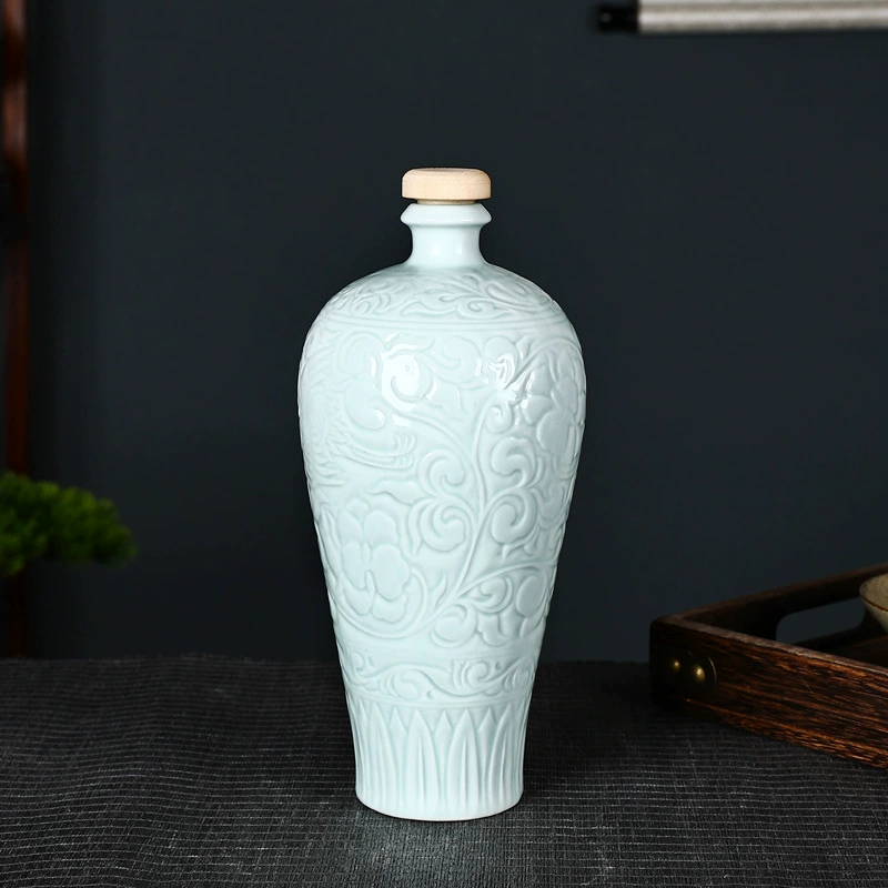 Керамическая бутылка для вина с креативной гравировкой, 1.0kg маленьких бутылочек для алкоголя, герметичная банка для алкоголя для домашнего использования, пустая бутылка для алкоголя.