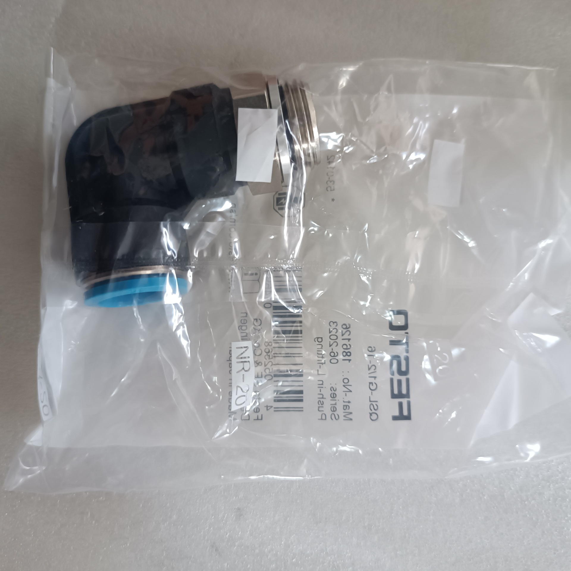 FESTO费斯托 变径快插接头 QS-6-4