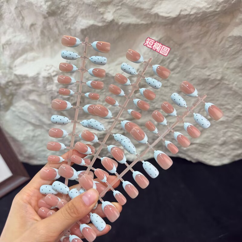 Blue polka dot French style 30-piece cat-eye high-end natural-looking pre-made nail tips wholesale macaron nail tips that enhance skin tone Blue polka dot French style 30-piece cat-eye high-end natural-looking pre-made nail tips wholesale macaron nail tips that enhance skin tone
