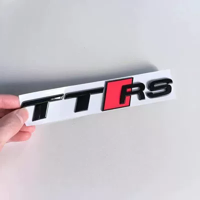 TTS black lettering, center grille | Car logo - standard-ttrs-font-glossy-black