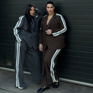 ����߼���Ů�b�羳���R�d�l�y���b���b�ɼ��׌������e�Lѝ���bŮ