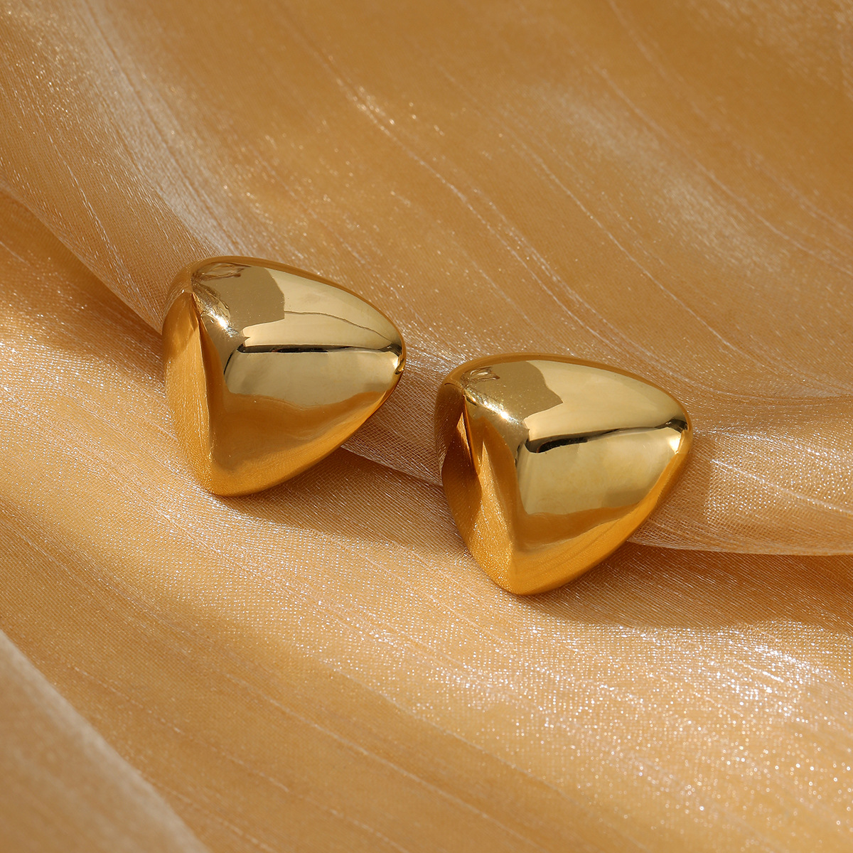 16g Weight 0.03µm-0.05µm Gold Plating Thickness PVD Coated Gold Plating Process 304 Stainless Steel Ear Needle Material Real Gold Plated Plating Material Earrings Classification 18K Gold Plating Color 1 Pair Quantity Casual, Daily Occasion 304 Stainless Steel Material Heart Shape Pattern Women's Gender Waterproof Non Tarnish, Plating Craft PVD Coated Real Gold Plated 18K Gold Heart Shape 304 Stainless Steel Waterproof Non Tarnish Earrings 3