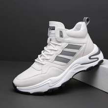 2025秋冬新款男士中帮小白鞋运动鞋头层牛皮高帮白色运动休闲男鞋