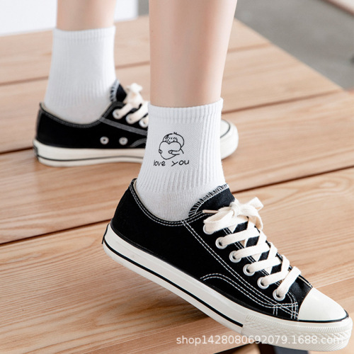 Cartoon cotton socks student sports socks ins versatile stockings spring and autumn Harajuku mid-calf socks tall cute socks