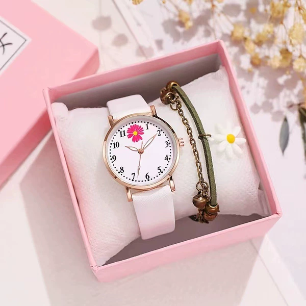 White bracelet, box