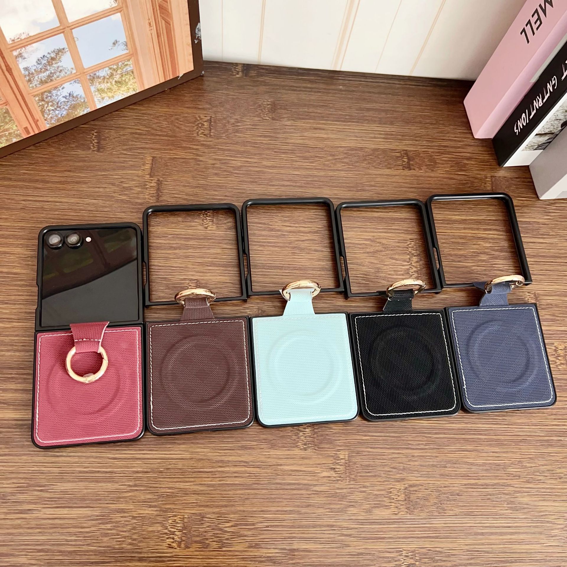 Samsung Z Flip 3/4/5/6/7 üçün maqnit Kevlar telefon qabı