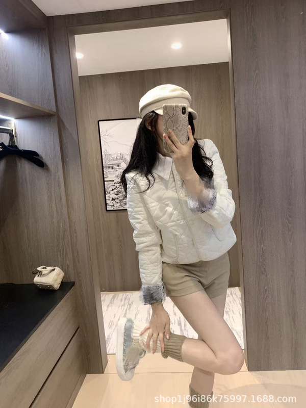 设计感24秋季新款气质设计感菱形格夹棉减龄女时尚外套棉服简约|undefined