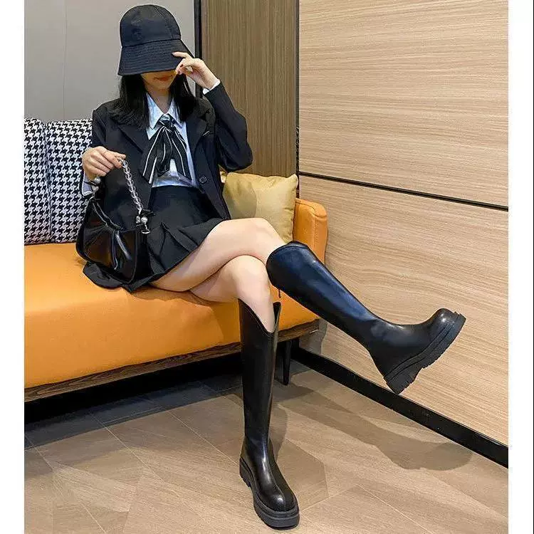 High boots English style platform, British style, fitted, plus size