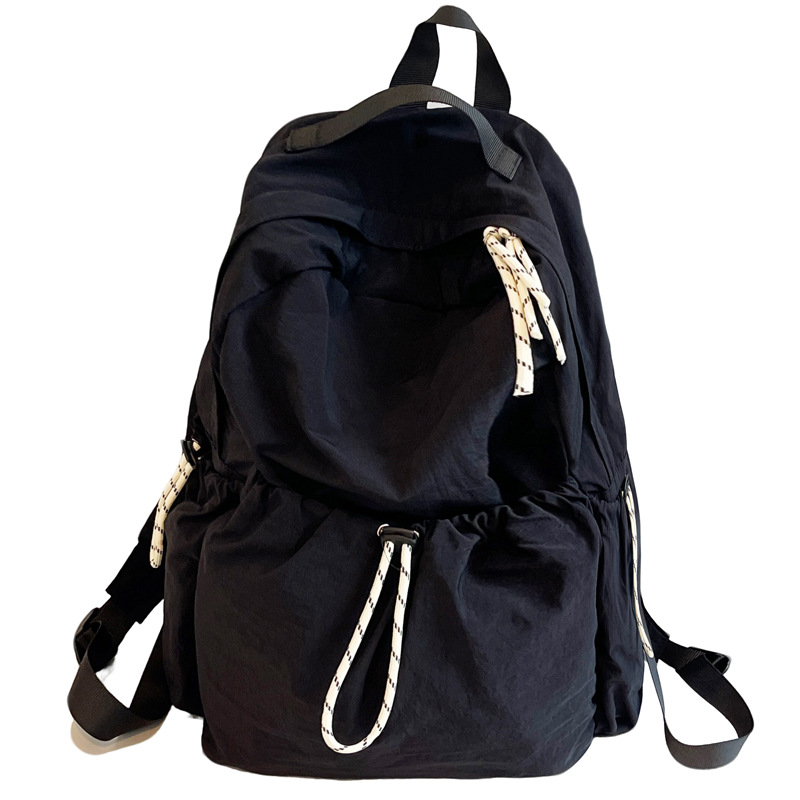 Mochila de nailon ligero para mujer 2024 nueva mochila de viaje casual de gran capacidad para estudiantes de secundaria