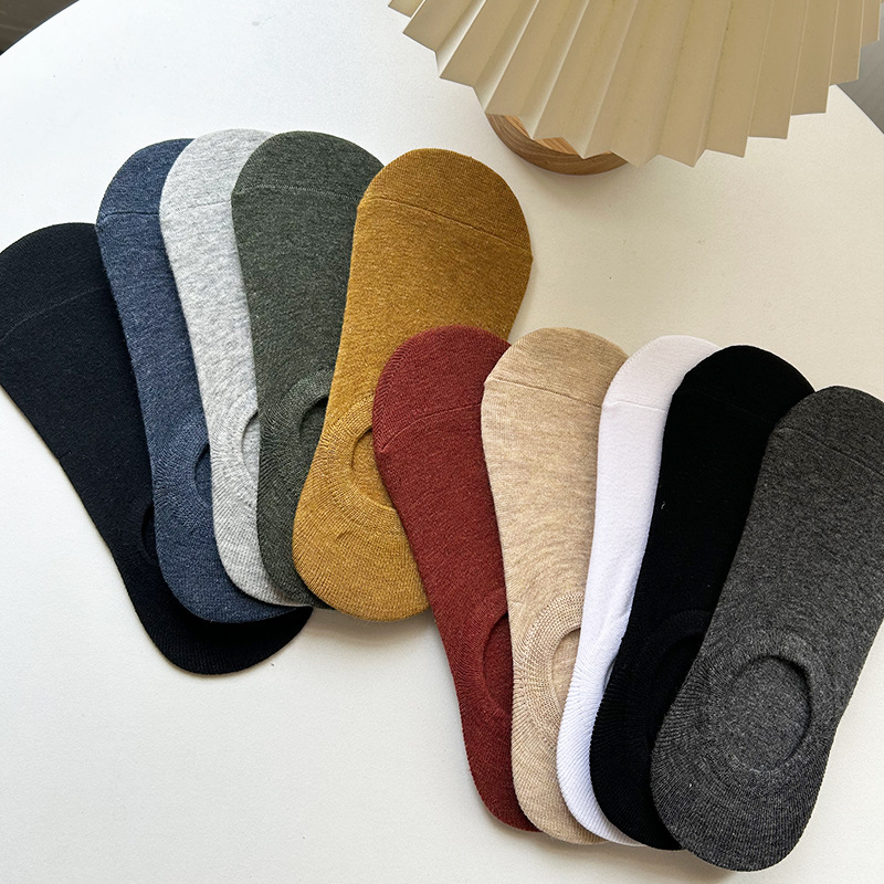 Calcetines de los hombres de corte bajo antideslizante silicona invisible todo partido casual color sólido calcetines de algodón fábrica al por mayor