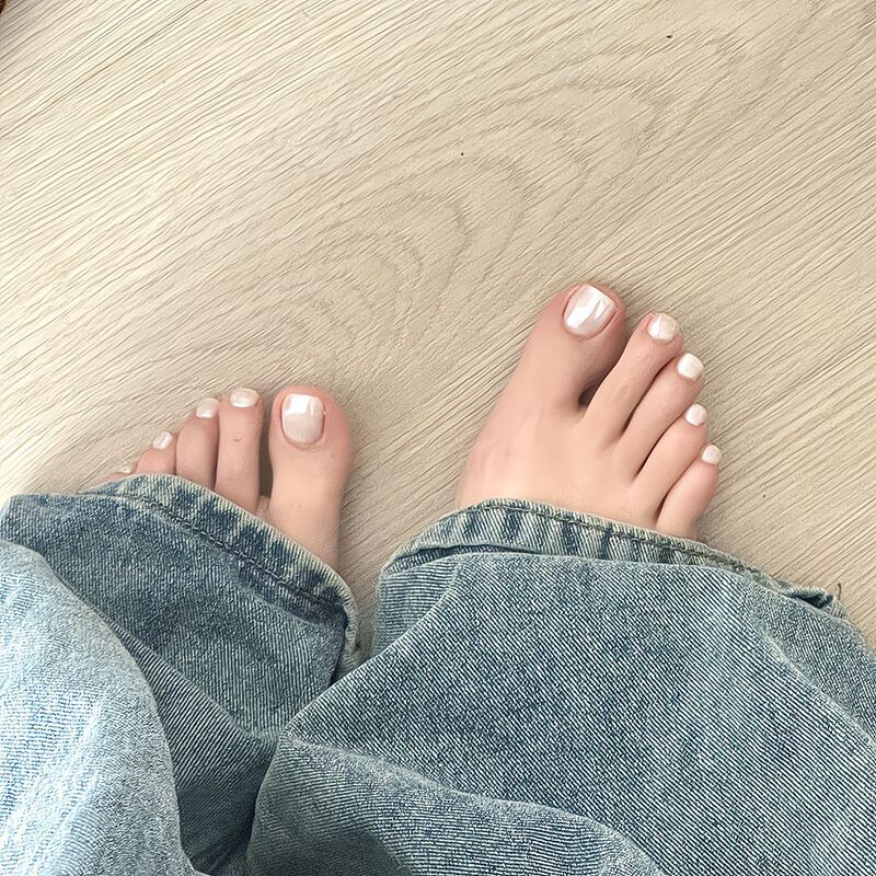 【Ling Luo Original】Hailey Pearl Pink White Moonlight Cat Eye Toe Nail Tips for a Whitening and Gentle Look, Nail Art