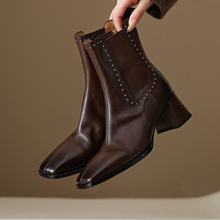 重磅推荐！头层水洗牛皮铆钉方头切尔西靴新款粗高跟真皮内里短靴