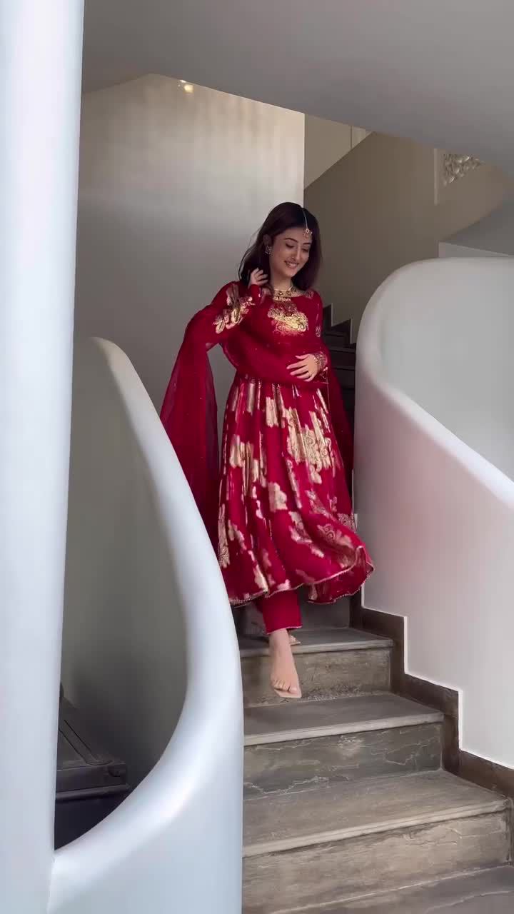 Women's Indian Ethnic Slim Dress - Elegant Long Floral Dress_voghion.com