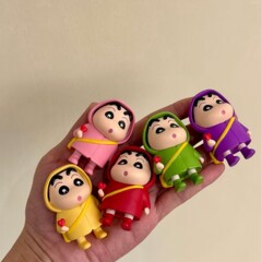 蜡笔小新钥匙扣包包挂件车钥匙可爱潮玩桌面摆件礼物推荐
