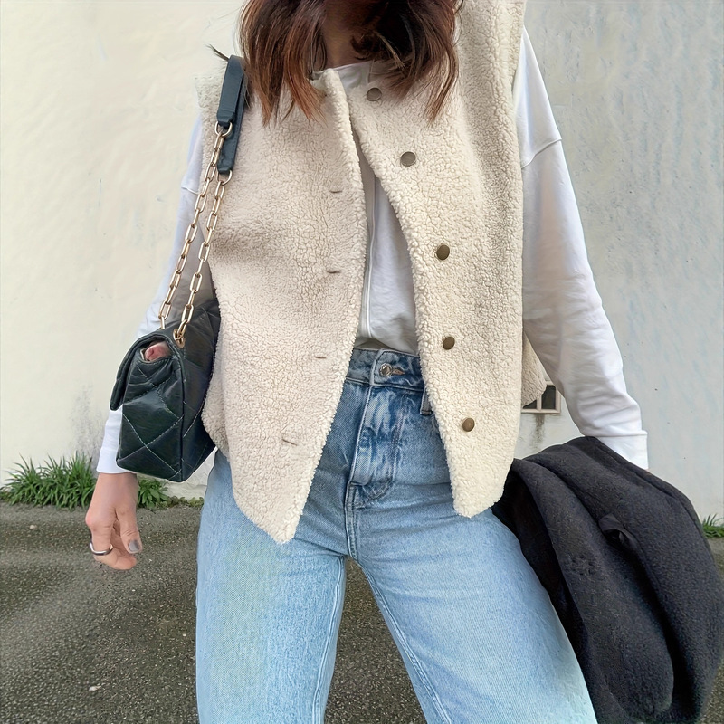 Autumn and Winter New Women's Lamb Wool Vest European and American Cross-Border Fresh Fashion Versatile Sleeveless Vest Temu Hot Style Autumn and Winter New Women's Lamb Wool Vest European and American Cross-Border Fresh Fashion Versatile Sleeveless Vest Temu Hot Style