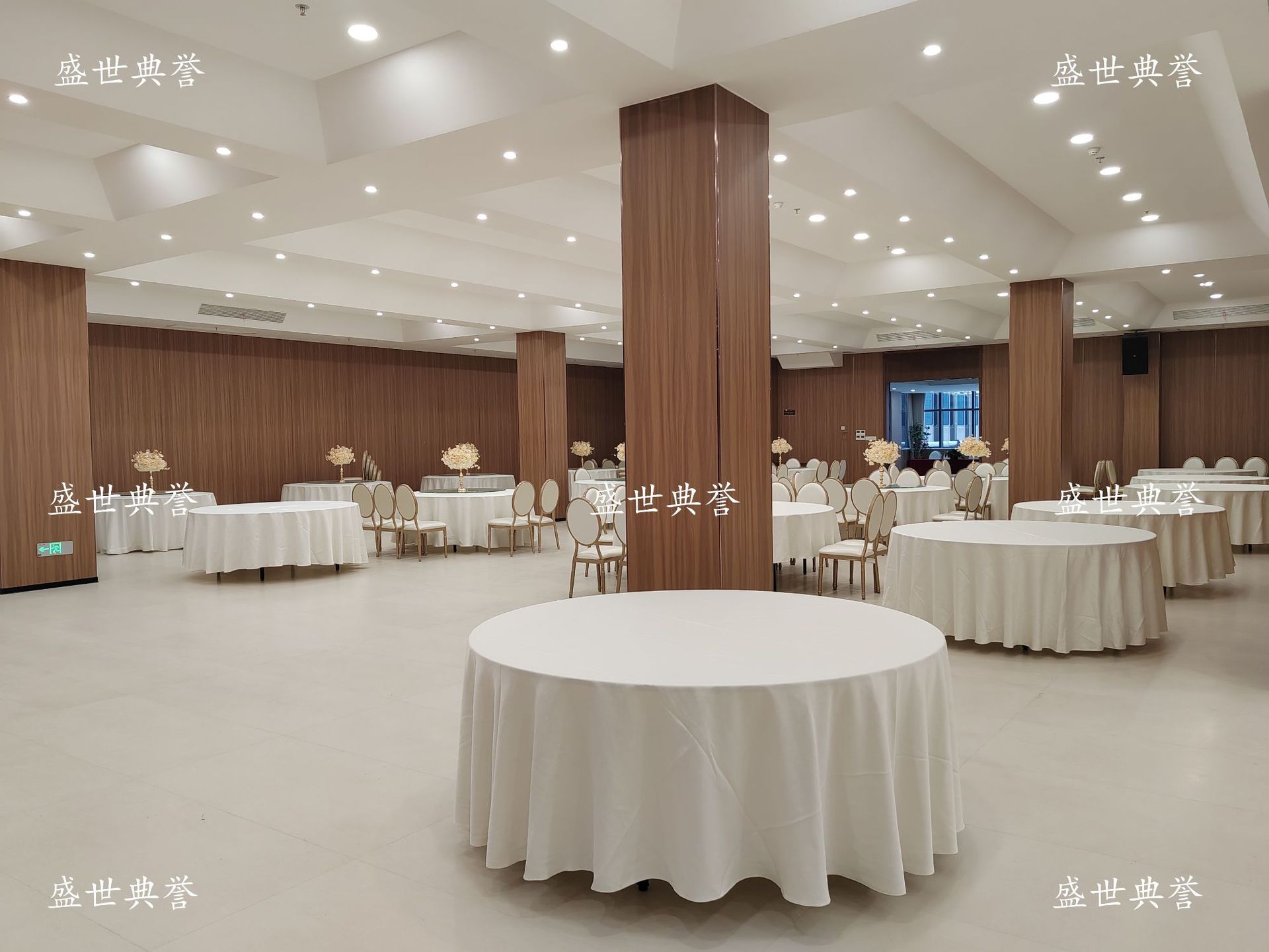 宁波厂家直销餐饮布草酒店宴会厅台布餐厅婚宴纯色桌布家宴圆桌布详情12