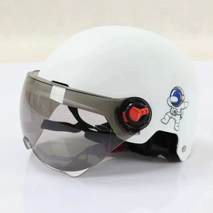 Riding Helmet helmet electric motorcycle electric car men and women wholesale Four Seasons universal lightweight helmet manufacturer