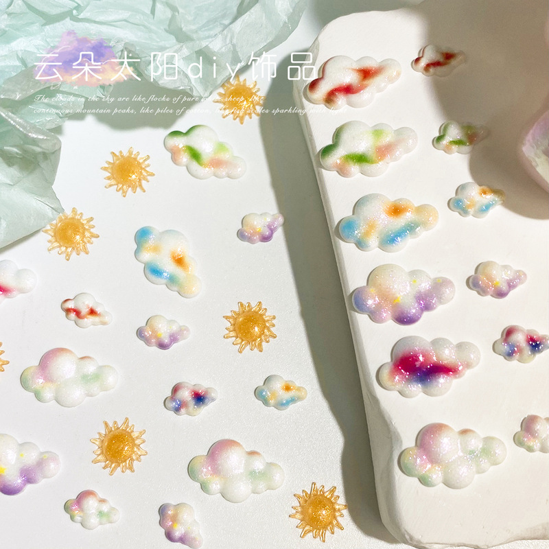 Large and Small Cloud-Shaped Resin Decorations, Sun Ornaments, DIY Cloud Accessories, Cloud Nail Art Large and Small Cloud-Shaped Resin Decorations, Sun Ornaments, DIY Cloud Accessories, Cloud Nail Art