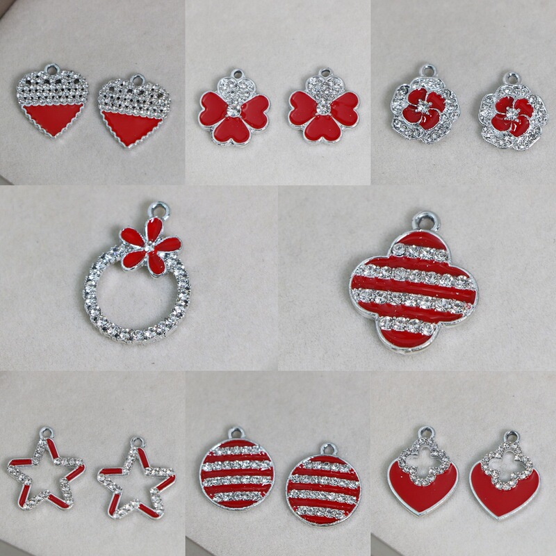 Jewelry diy accessories Korean style rhinestone clover pattern oil dripping alloy necklace bracelet single hanging pendant accessories Jewelry diy accessories Korean style rhinestone clover pattern oil dripping alloy necklace bracelet single hanging pendant accessories