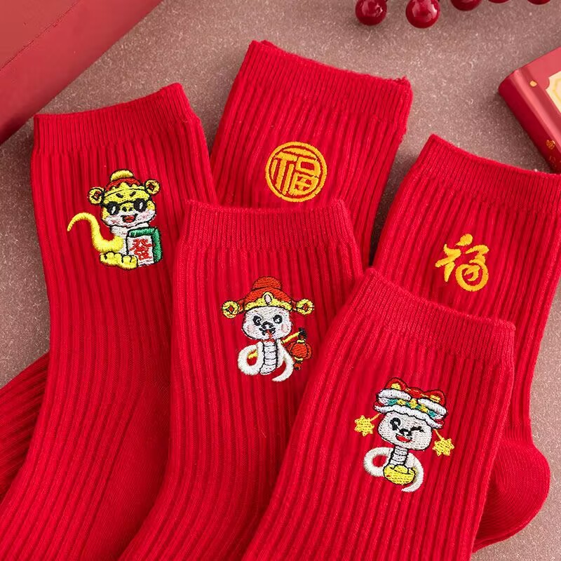 5EDC5C29EB551D141E55F200F65BFD