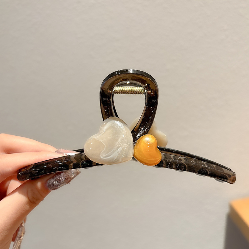 秋冬咖色毛绒抓夹后脑勺发量大鲨鱼夹高级感大号发夹复古气质头饰|undefined