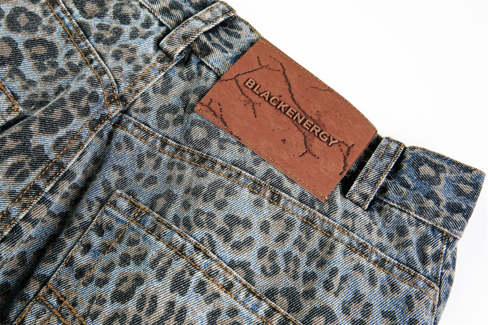 Retro Leopard Print Men's Jeans - High Street Vintage Wide Leg Trousers With Distressed Washed Finish_mkmklike.com