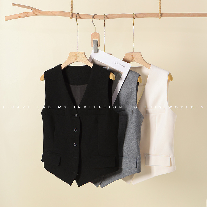 2026 New Early Autumn Wool Casual Suit Vest for Women, Japanese-Style Slim-Fit Sleeveless Vest, Korean Style, Angora Red