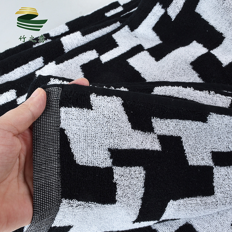 大尺寸黑白提花浴巾 沙滩巾 (3).JPG