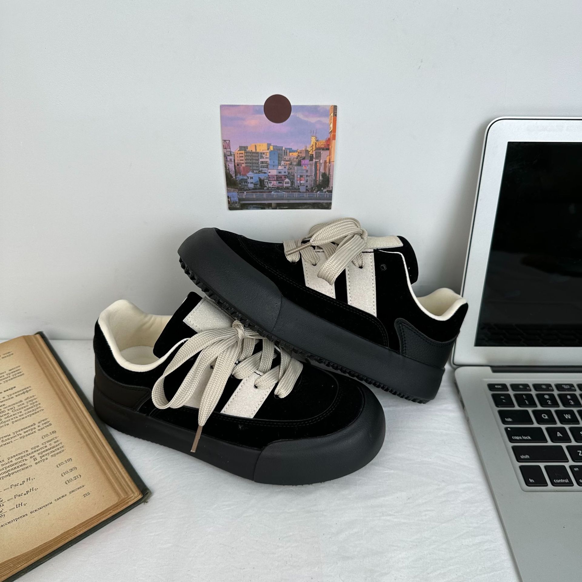 Zapatos de pan de crema retro ins street shooting estudiantes deportes zapatos casuales de todo fósforo 2024 otoño e invierno nuevo tablero 6593