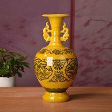 景陶瓷花瓶摆件颜色釉仿古双耳黄釉瓷器摆件插中式古典花观音净瓶