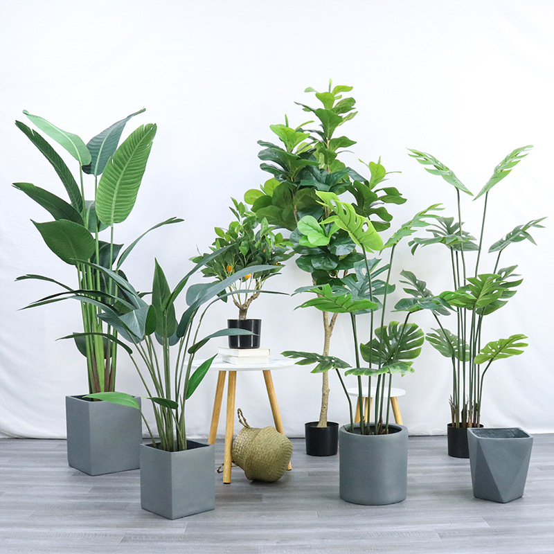 Artificial Plants Fake Greenery Hanging Bell Leaf Traveller's Palm Bird of Paradise Potted Plant Monstera Decorative Scenery Simulation Greenery
