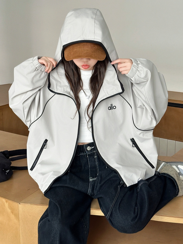 秋季中大女童休闲外套童装儿童女孩户外运动上衣宽松冲锋衣拉链衫|undefined