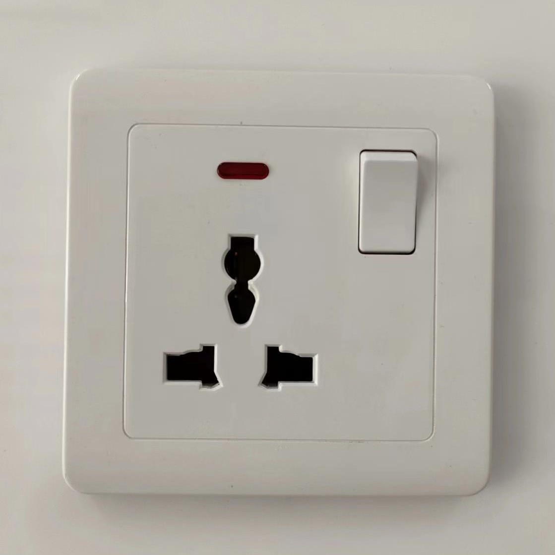Panel de interruptor de comercio exterior toma de corriente doméstica 86 tipo panel de montaje oculto británico de cinco agujeros pared switch toma USB