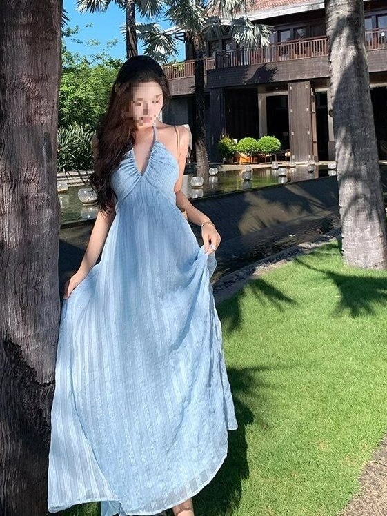 蓝色法式气质无袖挂脖吊带连衣裙子女小众仙女海边度假超好看长裙|undefined