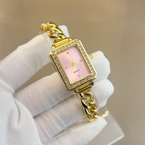 New Women's Watch, Niche Fashion, Vintage Style, Colorful, Elegant Bracelet Watch, Square Quartz Accessory Manufacturer