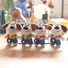 ネットの赤いかわいい萌えかわいい子犬のペンダントのぬいぐるみの漫画のカバンのペンダントのキーホルダーの人形