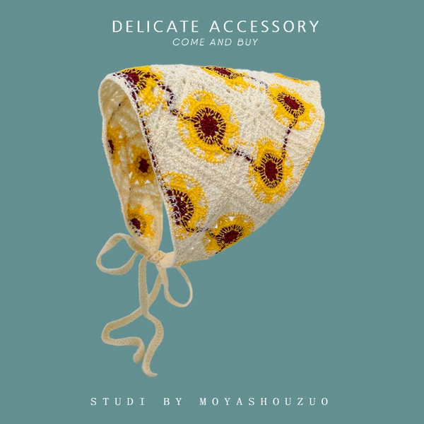 Yellow scarf, flowered