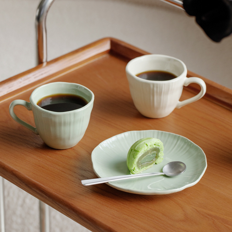 Hogar taza de café de cerámica pareja hombres y mujeres taza de desayuno taza de leche Oficina taza de té platillo traje