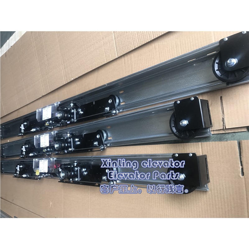 展鹏中分上坎 层门装置  快意电梯 永日 菱王 江南嘉捷 三洋 门头