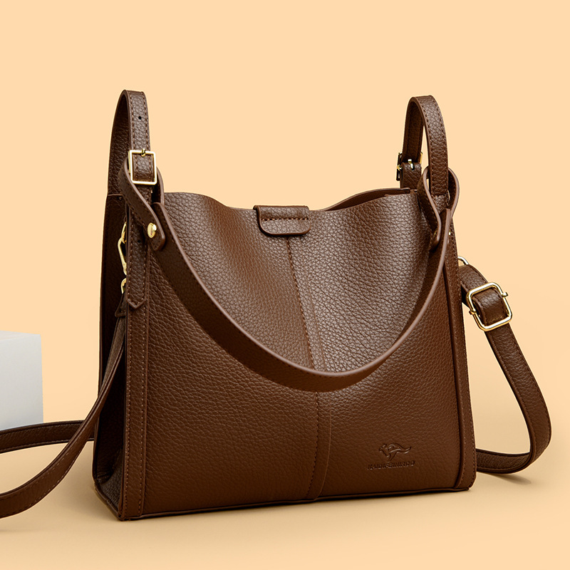 Women's bag new 2025 messenger bag women's middle-aged fashion ladies bag retro commuter shoulder bag women's one-piece hair
