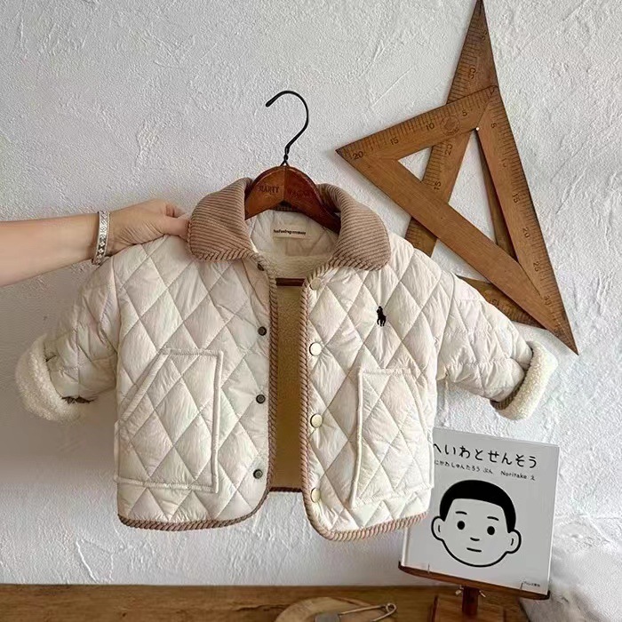 Chaqueta acolchada de algodón con forro polar para niños 2023 Otoño e Invierno nueva chaqueta acolchada de algodón engrosada de color sólido para niños chaqueta de béisbol uniforme