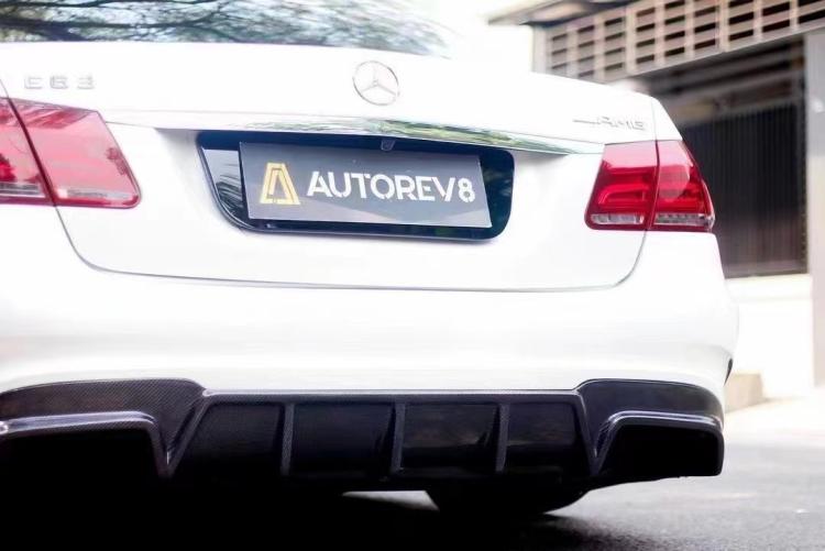 Suitable for Mercedes-Benz E-Class W212 Modification to E63 Front and Rear Bumpers, Carbon Fiber Front Lip, Side Skirts, Rear Lip, Rear Wing, and Hood