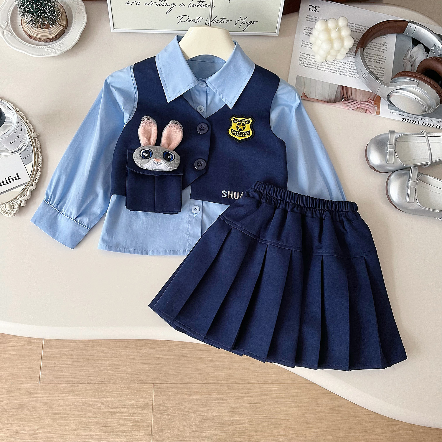 Meisjes herfst college jurk set met konijn thema outfit_voghion.com