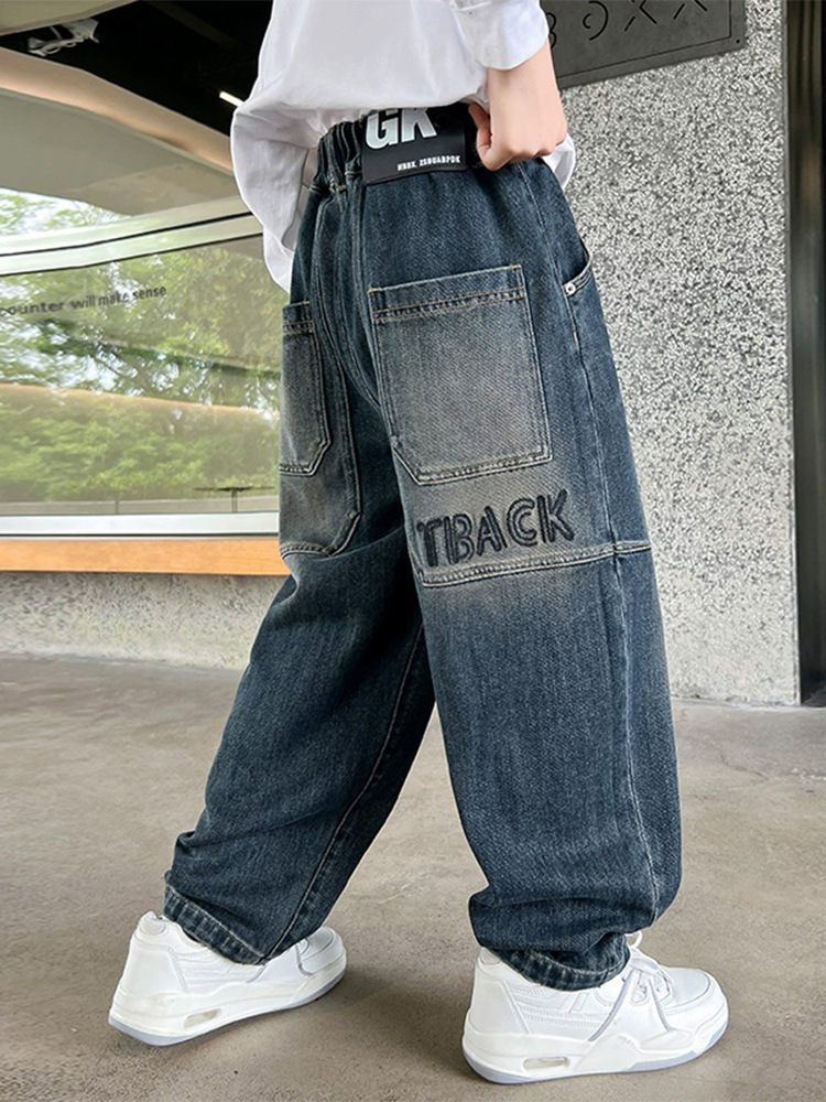 Loose straight jeans for boys