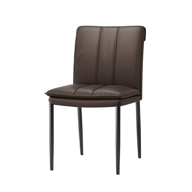 Silla de comedor para el hogar de lujo ligero italiano Silla de respaldo Silla de hotel de diseño Silla de comedor minimalista moderna