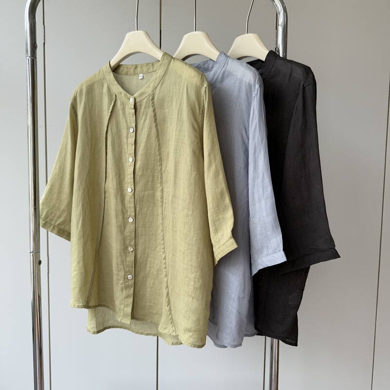 100% ramie, light and airy! Round-neck, multi-button, cut-and-seam, loose-fitting, three-quarter sleeve women's summer shirt