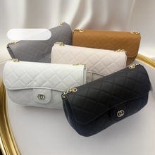 �r�б���Ů�����С���L朗l�n����������۰��֙C��