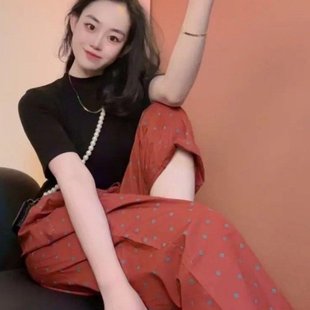 One Piece of Pants Can Provide a Variety of Experiences to Show Your Taste in Life Fashion Bottoming Shirt Women