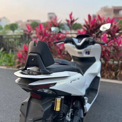 Motorcycle tail Modified Rear Backrest, Rear Seat