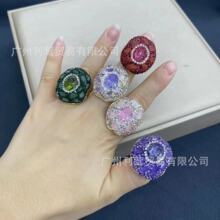 �¿�˹�A���eʯˮ����ɫ��ָԭʯ�Ƕ Ů�ԕr��ֱ������ ؛Դ���l